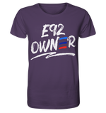 Lade das Bild in den Galerie-Viewer, BGKE92OWNER Organic Shirt
