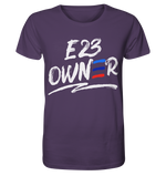Lade das Bild in den Galerie-Viewer, BGKE23OWNER Organic Shirt
